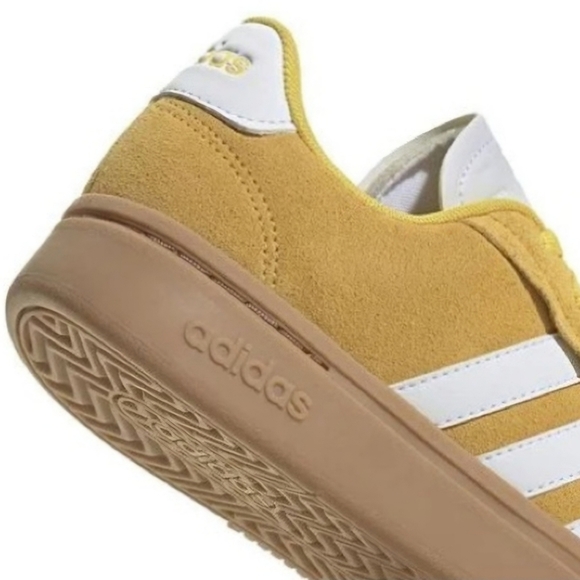 Adidas Grand Court (7.5) - Picture 4 of 6